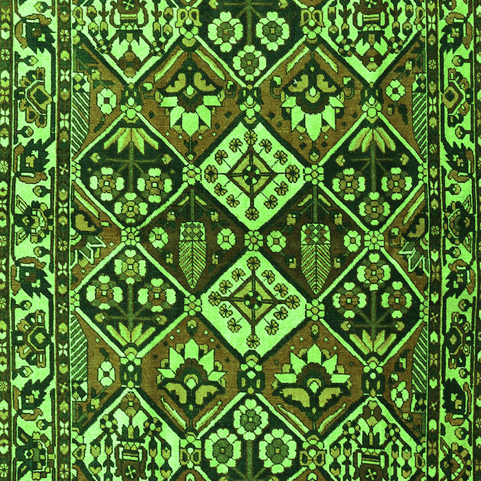 Serging Thickness of Machine Washable Persian Green Traditional Area Rugs, wshtr3806grn