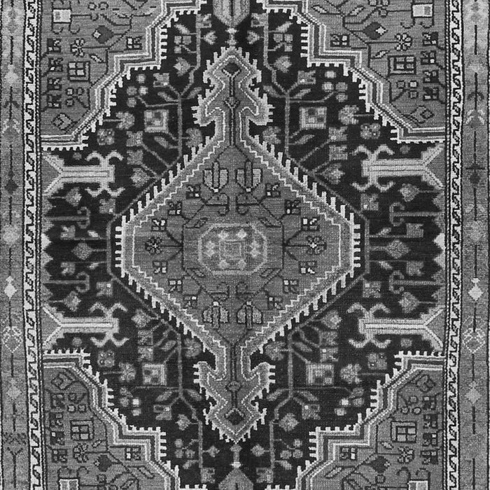 Serging Thickness of Machine Washable Persian Gray Traditional Rug, wshtr3809gry