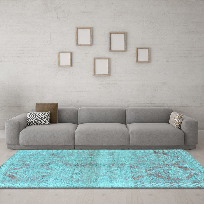 Machine Washable Persian Light Blue Traditional Rug in a Living Room, wshtr3812lblu