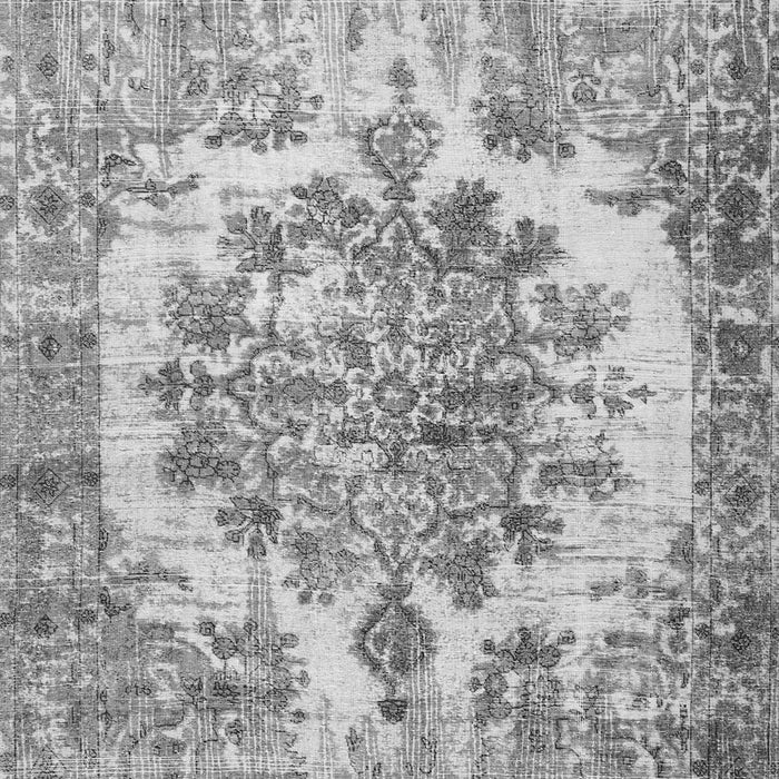 Serging Thickness of Machine Washable Persian Gray Traditional Rug, wshtr3813gry