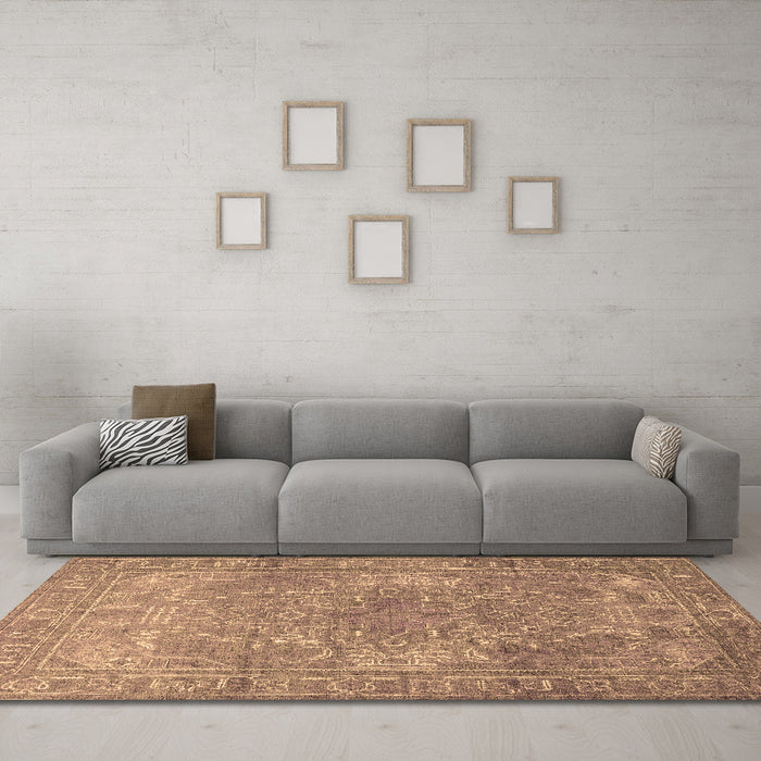 Machine Washable Persian Brown Traditional Rug in a Living Room,, wshtr3814brn
