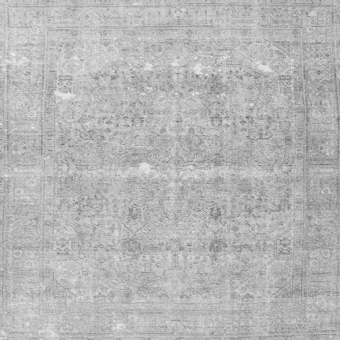 Round Machine Washable Persian Gray Traditional Rug, wshtr3818gry