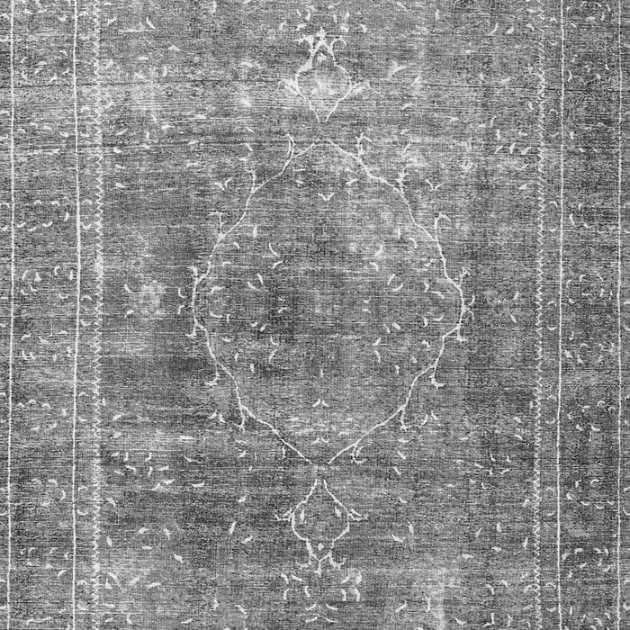 Serging Thickness of Machine Washable Persian Gray Traditional Rug, wshtr3819gry