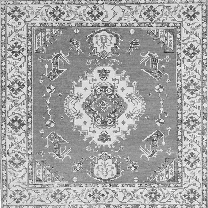 Serging Thickness of Medallion Gray Traditional Rug, tr381gry