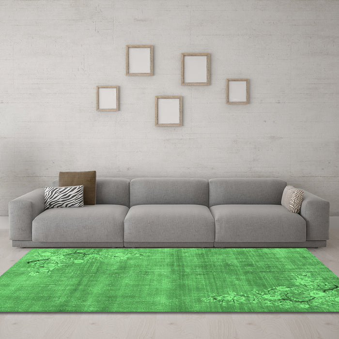 Machine Washable Oriental Emerald Green Asian Inspired Area Rugs in a Living Room,, wshtr3821emgrn