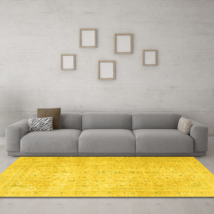 Machine Washable Persian Yellow Traditional Rug in a Living Room, wshtr3823yw