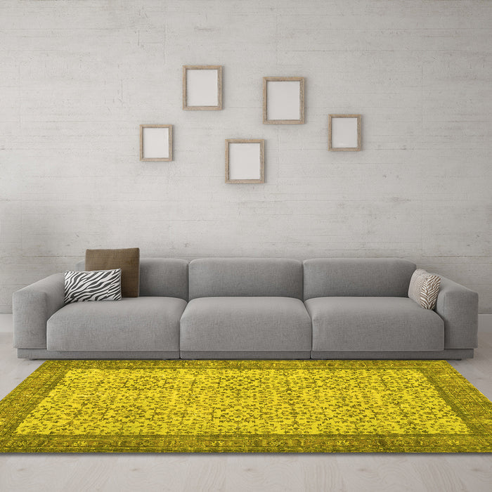 Machine Washable Persian Yellow Traditional Rug in a Living Room, wshtr3824yw