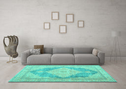 Machine Washable Persian Turquoise Traditional Area Rugs in a Living Room,, wshtr3827turq