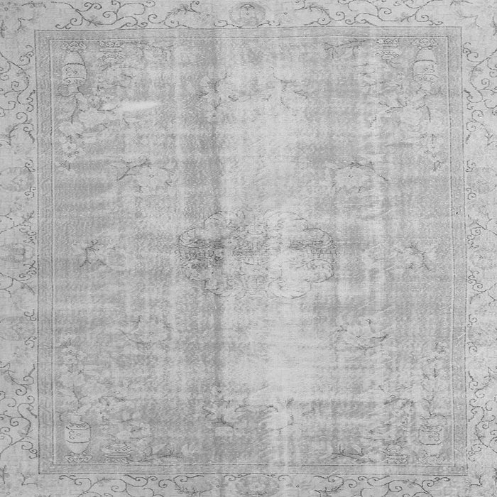 Round Machine Washable Persian Gray Traditional Rug, wshtr3829gry