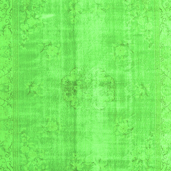 Serging Thickness of Machine Washable Persian Green Traditional Area Rugs, wshtr3829grn