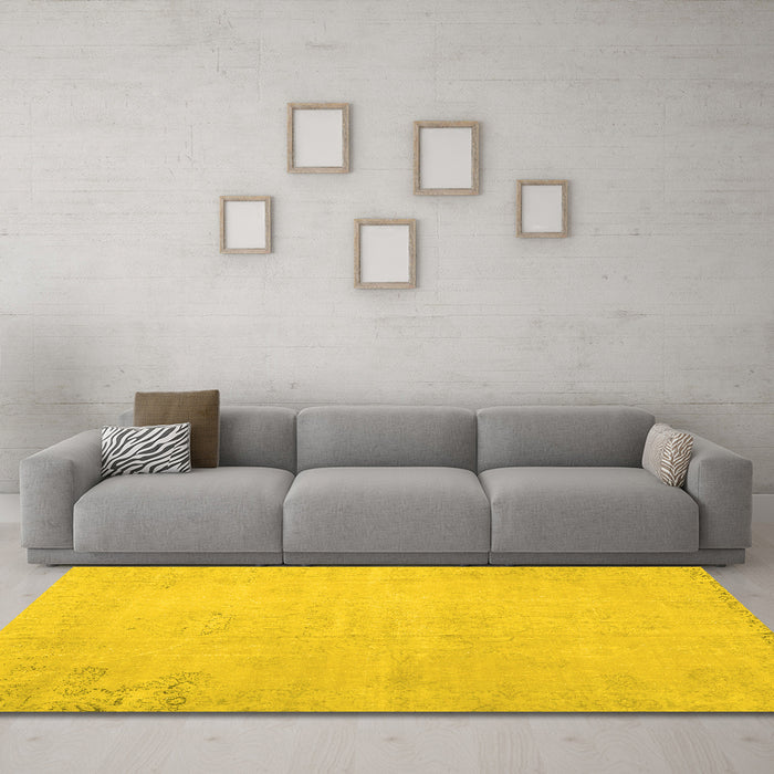 Machine Washable Persian Yellow Traditional Rug in a Living Room, wshtr3831yw