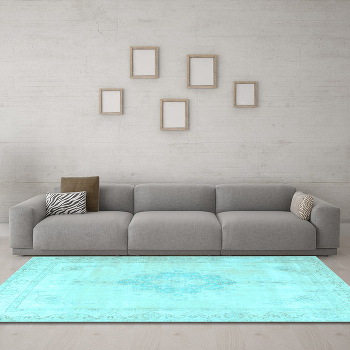 Machine Washable Persian Light Blue Traditional Rug in a Living Room, wshtr3832lblu