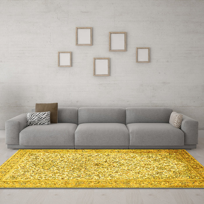 Machine Washable Persian Yellow Traditional Rug in a Living Room, wshtr383yw