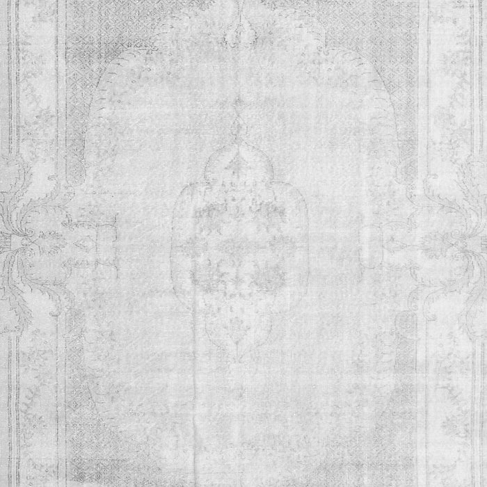 Serging Thickness of Machine Washable Persian Gray Traditional Rug, wshtr3846gry