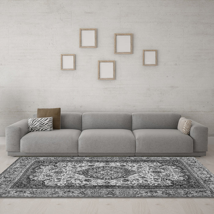 Machine Washable Medallion Gray Traditional Rug in a Living Room,, wshtr384gry