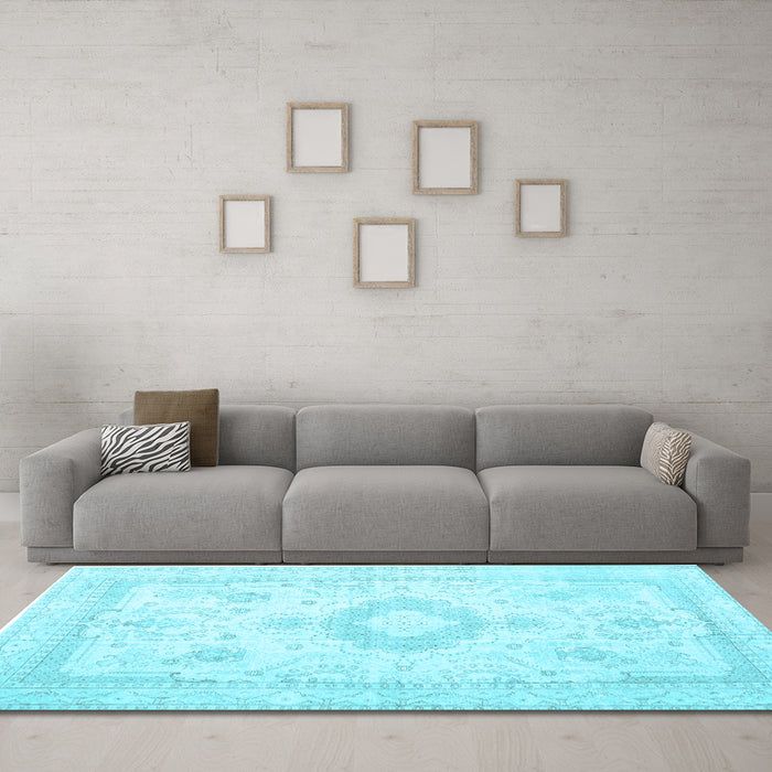 Machine Washable Persian Light Blue Traditional Rug in a Living Room, wshtr3850lblu