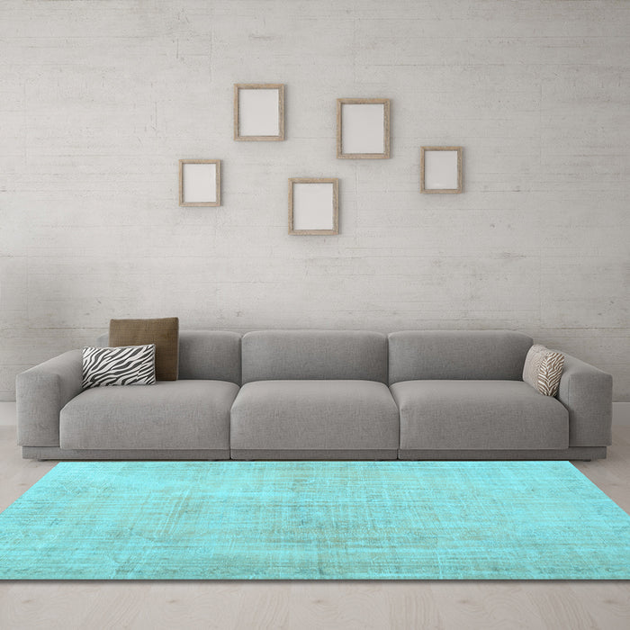 Machine Washable Persian Light Blue Traditional Rug in a Living Room, wshtr3851lblu