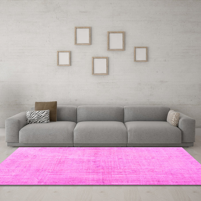 Machine Washable Persian Pink Traditional Rug in a Living Room, wshtr3851pnk