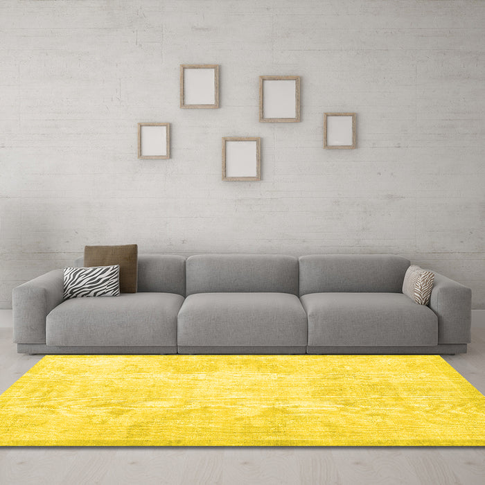 Machine Washable Persian Yellow Traditional Rug in a Living Room, wshtr3852yw