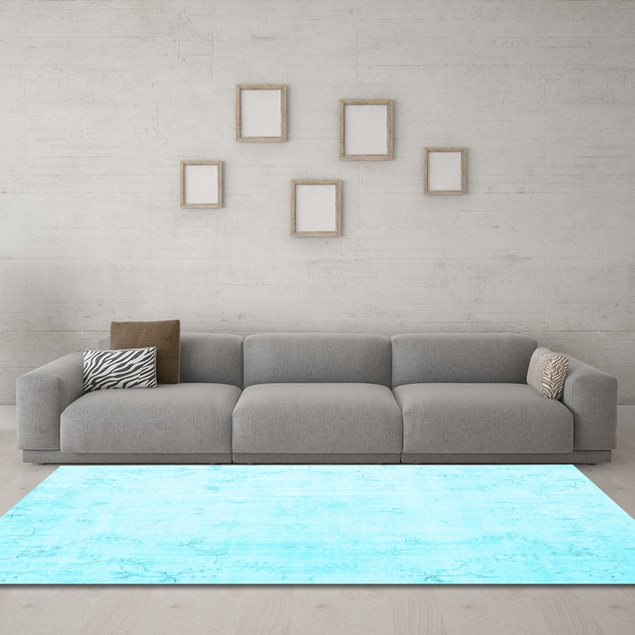 Machine Washable Persian Light Blue Traditional Rug in a Living Room, wshtr3853lblu