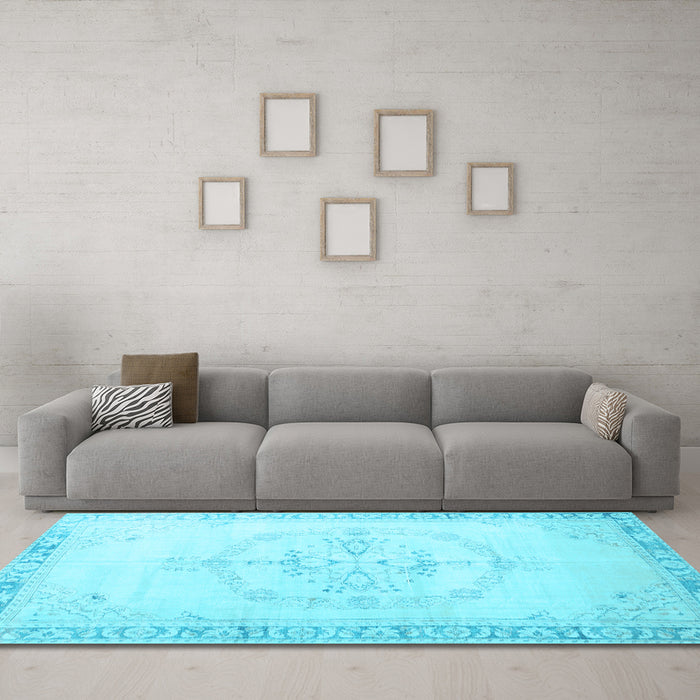 Machine Washable Persian Light Blue Traditional Rug in a Living Room, wshtr3856lblu