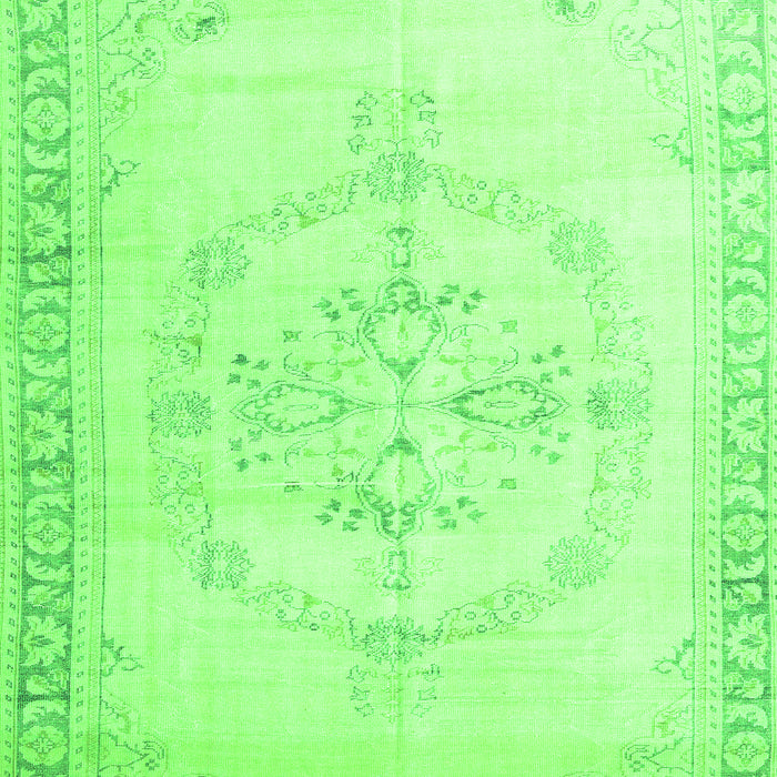 Serging Thickness of Machine Washable Persian Green Traditional Area Rugs, wshtr3856grn