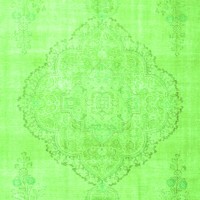 Serging Thickness of Machine Washable Persian Green Traditional Area Rugs, wshtr3857grn
