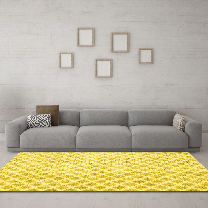 Trellis Yellow Modern Rug in a Living Room, wshtr3860yw