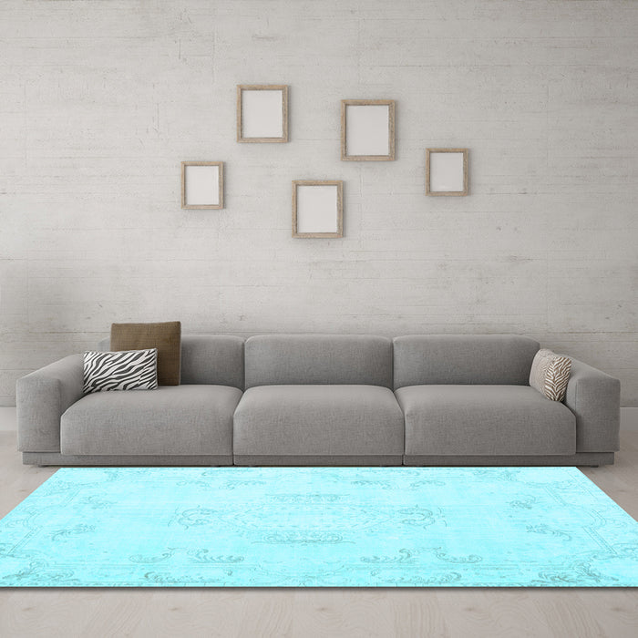 Machine Washable Persian Light Blue Traditional Rug in a Living Room, wshtr3864lblu