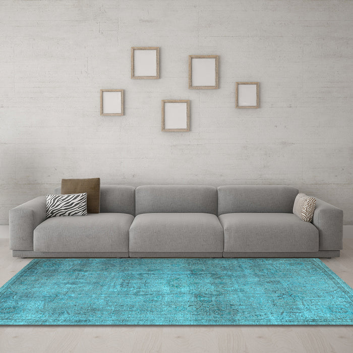 Machine Washable Persian Light Blue Traditional Rug in a Living Room, wshtr3865lblu