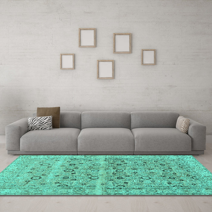 Machine Washable Persian Turquoise Traditional Area Rugs in a Living Room,, wshtr3867turq