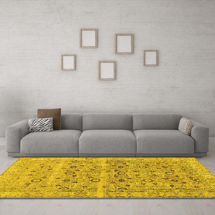 Machine Washable Persian Yellow Traditional Rug in a Living Room, wshtr3867yw