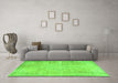 Machine Washable Persian Green Traditional Area Rugs in a Living Room,, wshtr3869grn