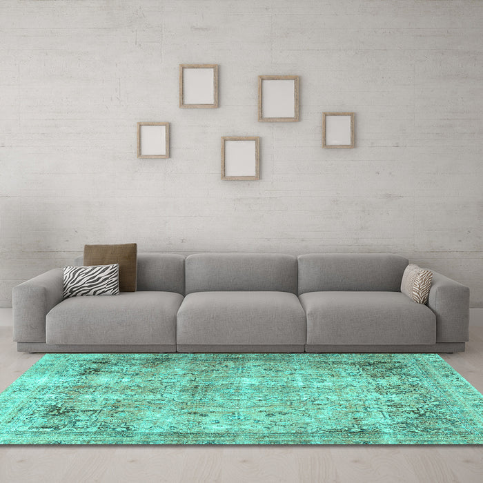 Machine Washable Persian Turquoise Traditional Area Rugs in a Living Room,, wshtr3871turq