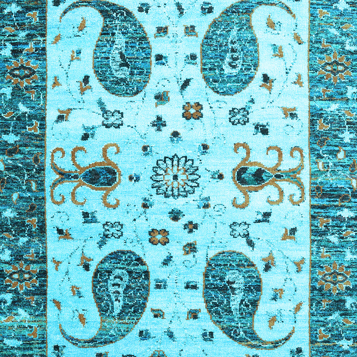 Machine Washable Persian Light Blue Traditional Rug, wshtr3877lblu