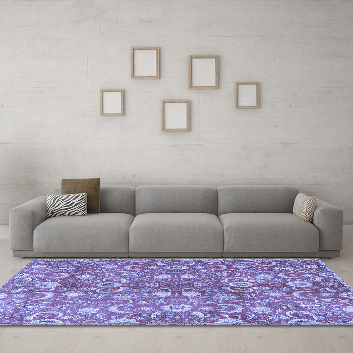 Machine Washable Persian Blue Traditional Rug in a Living Room, wshtr3878blu