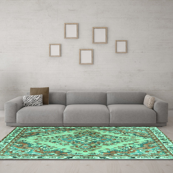 Machine Washable Persian Turquoise Traditional Area Rugs in a Living Room,, wshtr3884turq