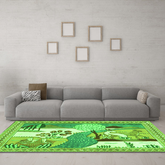 Machine Washable Animal Green Traditional Area Rugs in a Living Room,, wshtr3885grn