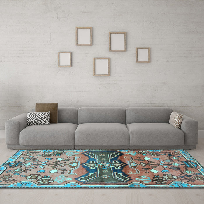 Machine Washable Animal Light Blue Traditional Rug in a Living Room, wshtr3886lblu
