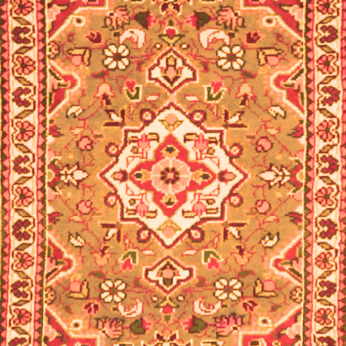 Serging Thickness of Machine Washable Medallion Orange Traditional Area Rugs, wshtr3889org