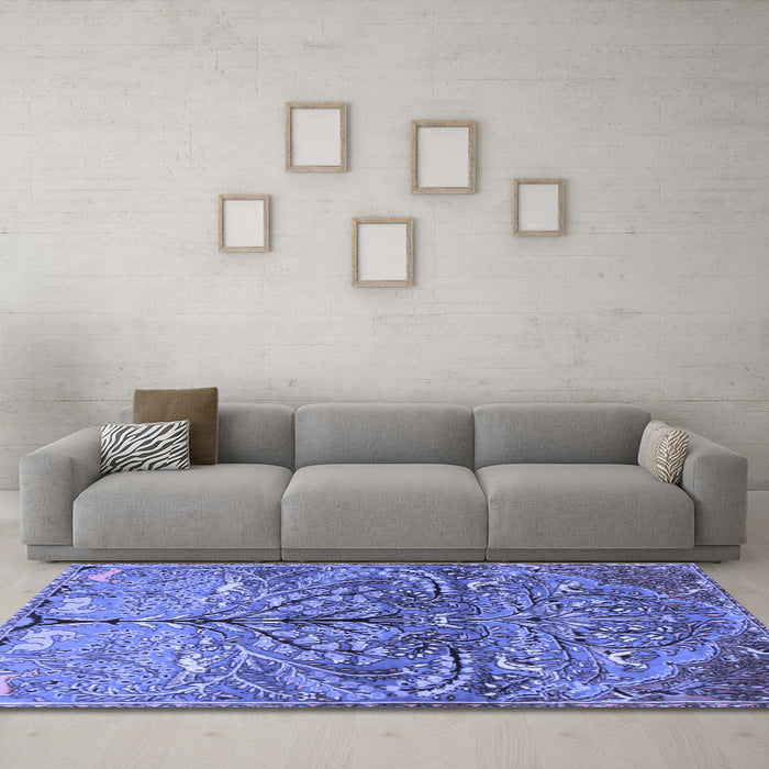 Machine Washable Persian Blue Traditional Rug in a Living Room, wshtr3891blu