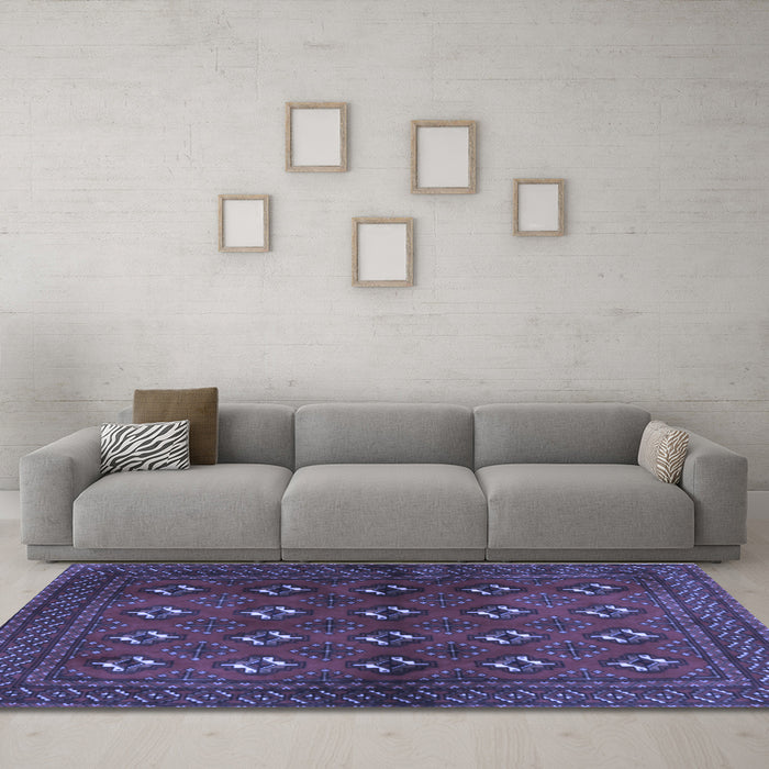 Machine Washable Persian Blue Traditional Rug in a Living Room, wshtr3892blu