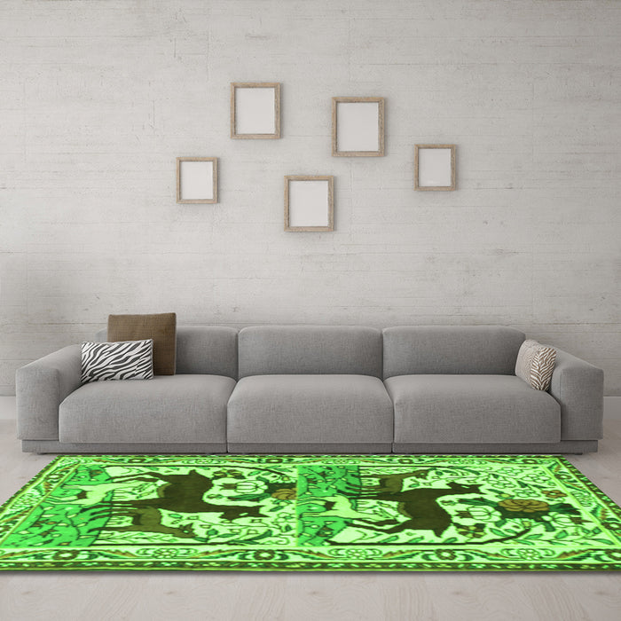 Machine Washable Persian Green Traditional Area Rugs in a Living Room,, wshtr3893grn