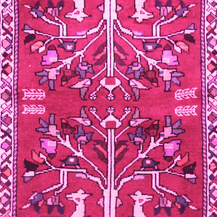 Machine Washable Persian Pink Traditional Rug, wshtr3895pnk