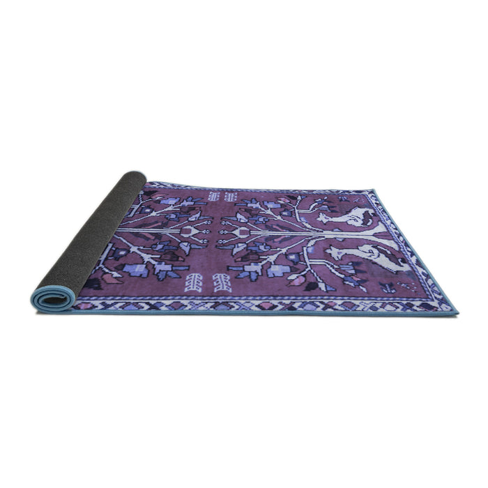 Sideview of Persian Blue Traditional Rug, tr3895blu