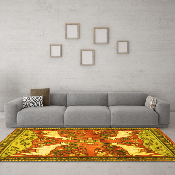 Machine Washable Animal Yellow Traditional Rug in a Living Room, wshtr3897yw