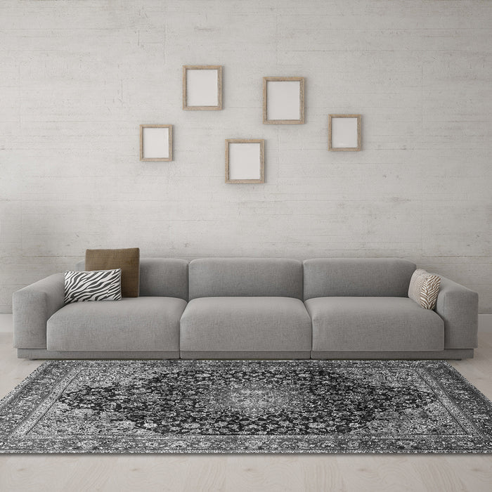 Machine Washable Medallion Gray Traditional Rug in a Living Room,, wshtr389gry