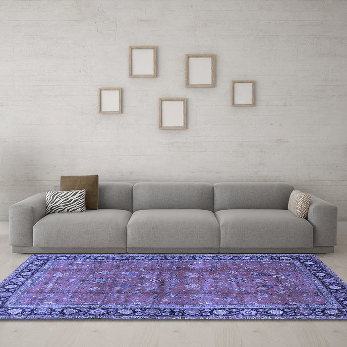 Machine Washable Oriental Blue Traditional Rug in a Living Room, wshtr38blu