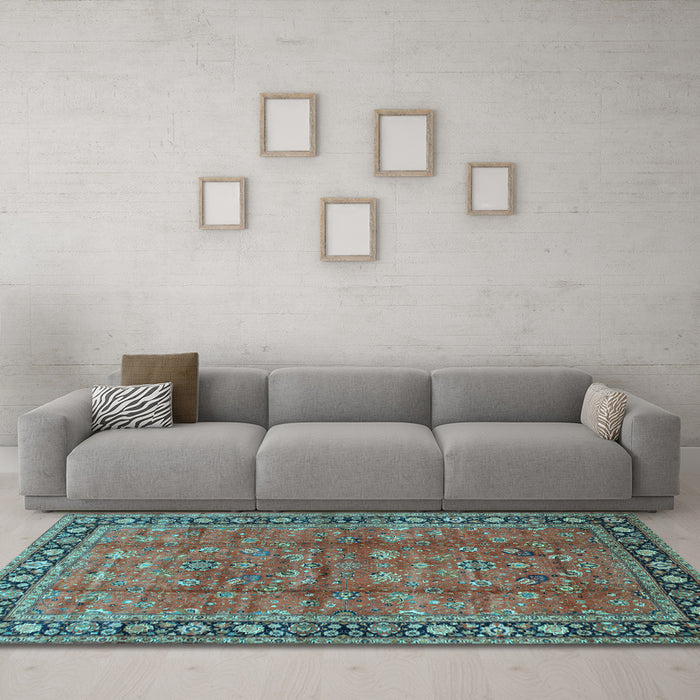Machine Washable Oriental Light Blue Traditional Rug in a Living Room, wshtr38lblu