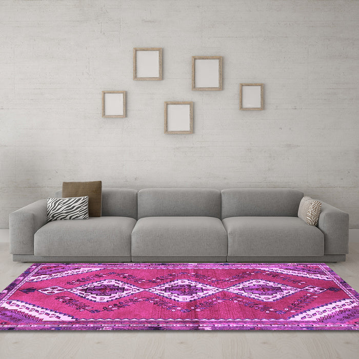 Machine Washable Persian Purple Traditional Area Rugs in a Living Room, wshtr3902pur